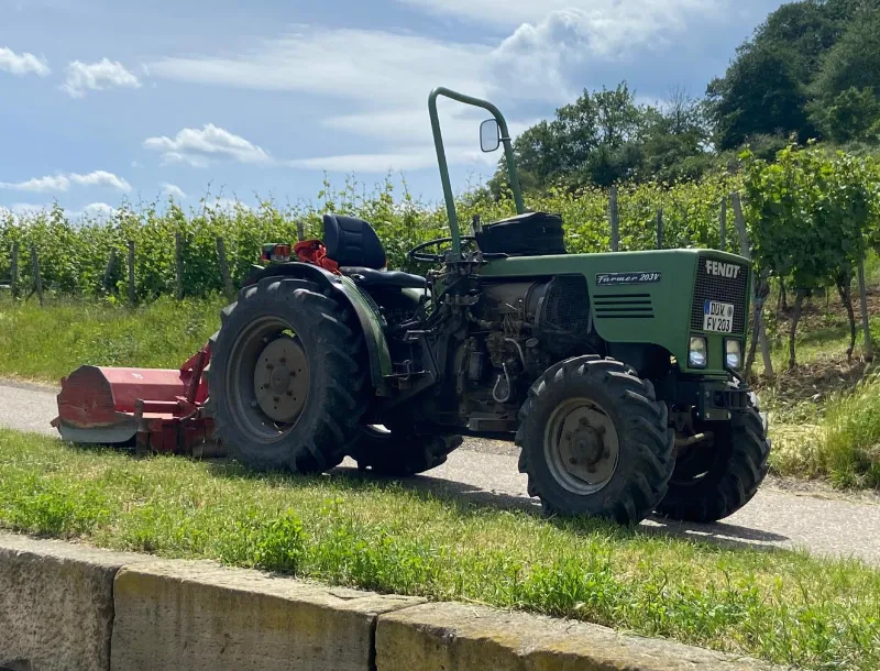 Fendt-Traktor-Arbeitsgerät